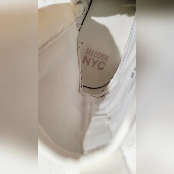 Steve Madden NYC White Lace-Up Boots | Size 10 Chic Street Style Boots - Picture 5 of 5